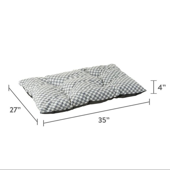 Vibrant Life Tufted 35" x 27" Machine Washable Checkered Dog Bed Pillow NWT - Picture 2 of 2